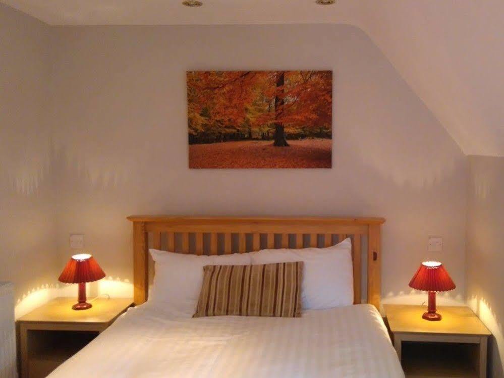 The Shoe Inn Plaitford Екстер'єр фото